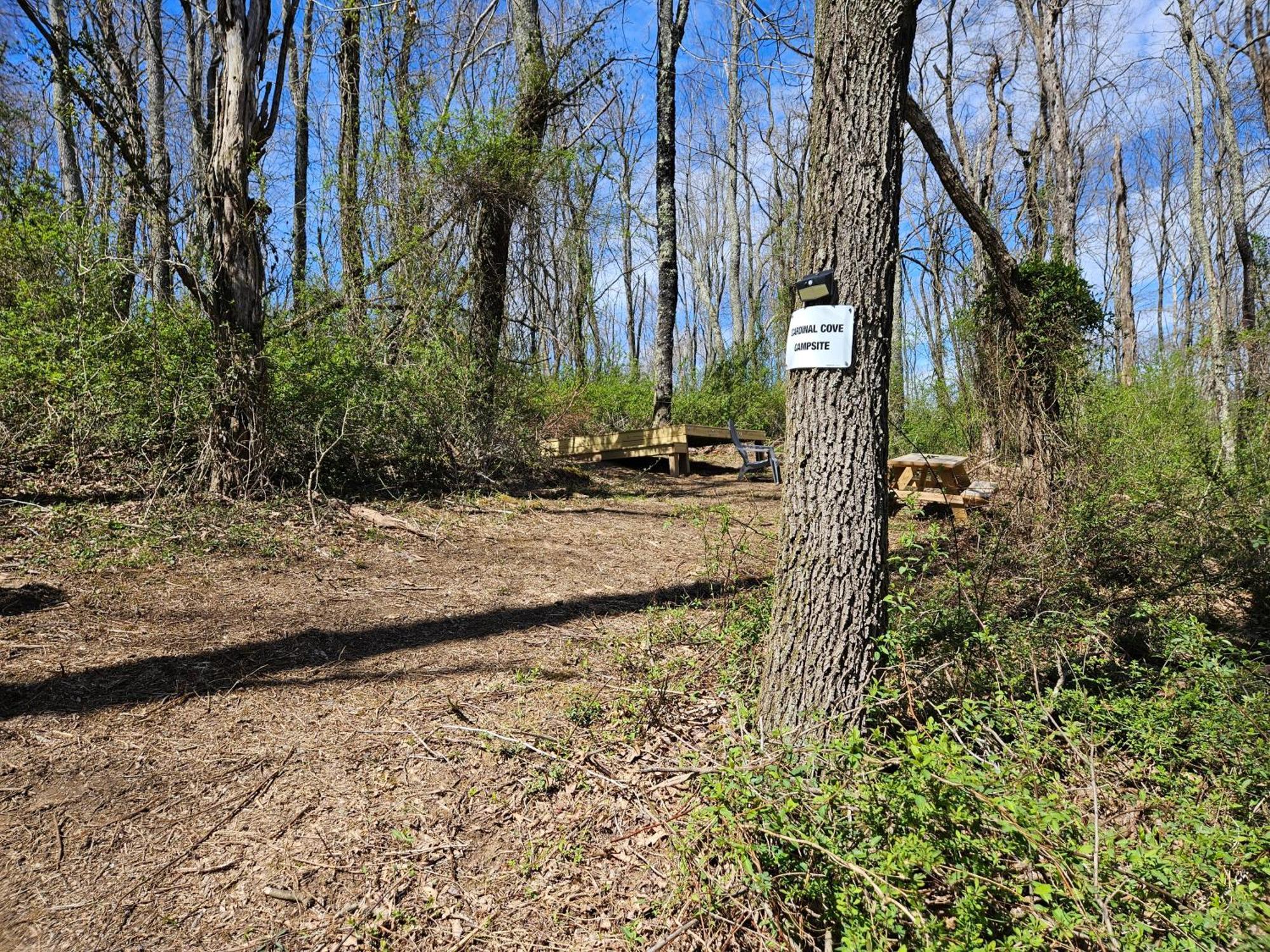 Cardinal Cove Campsite At Hocking Vacations - Tent Not Included Logan Dış mekan fotoğraf